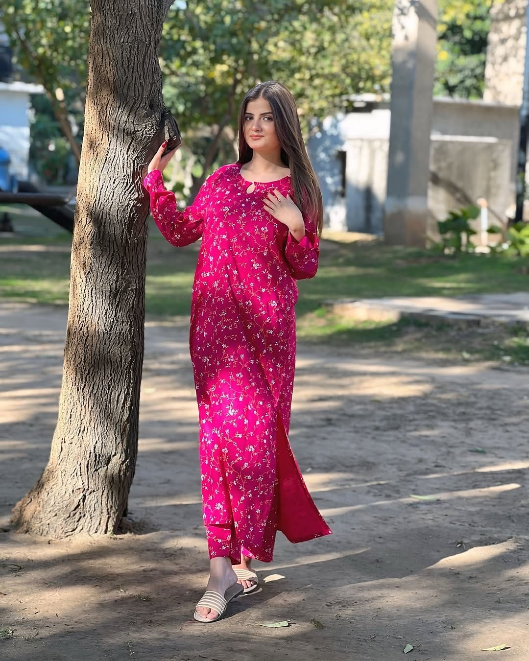 Midnight Pink Printed Suit – Arabic Lawn 2-Piece Set