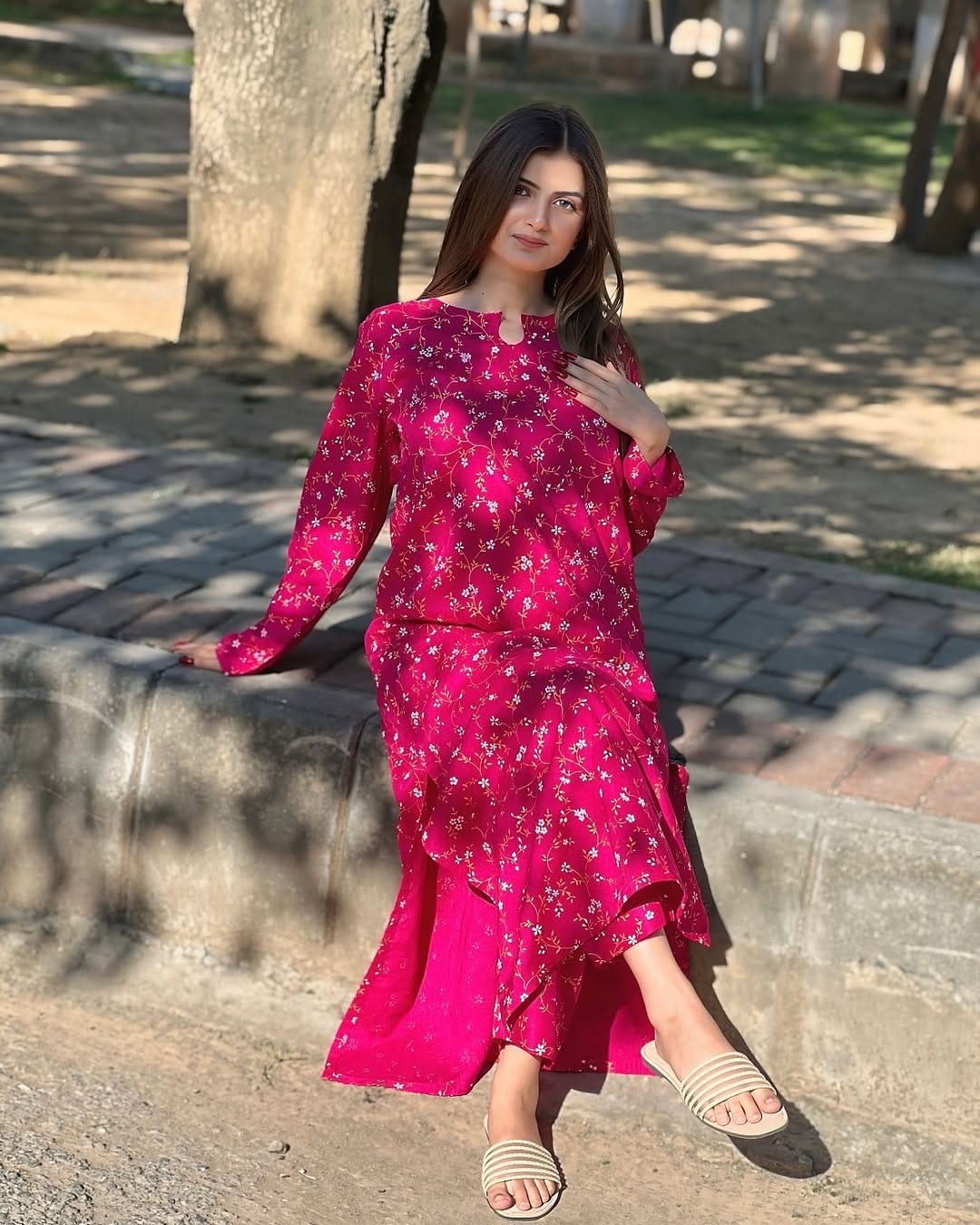 Midnight Pink Printed Suit – Arabic Lawn 2-Piece Set