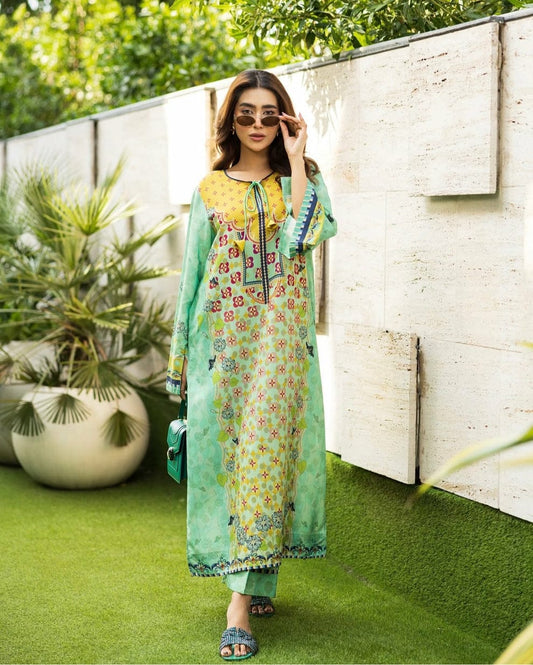 2-Piece Silky Lawn